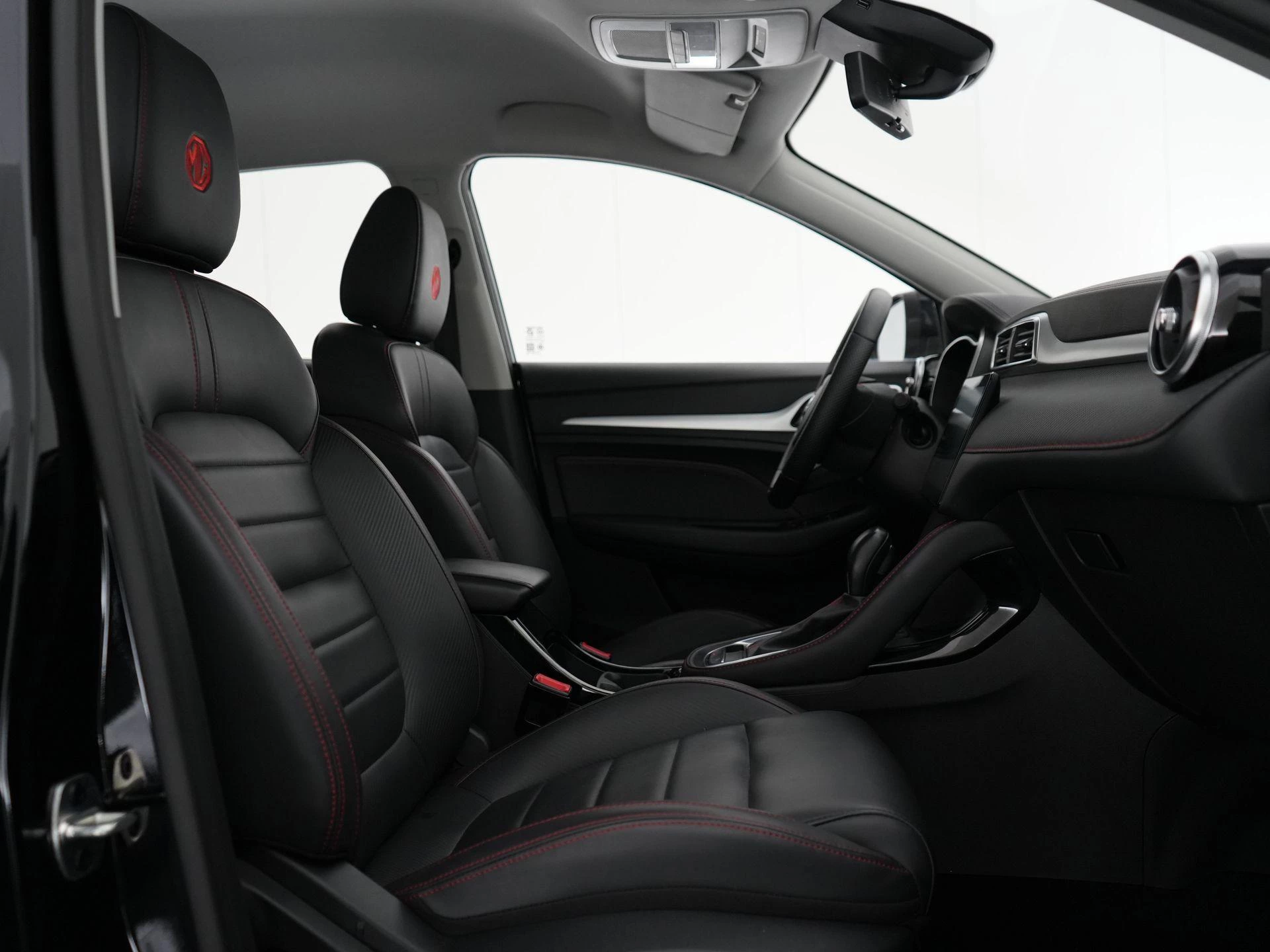 MG ZS ICE 1.0 AT LUXURY FWD