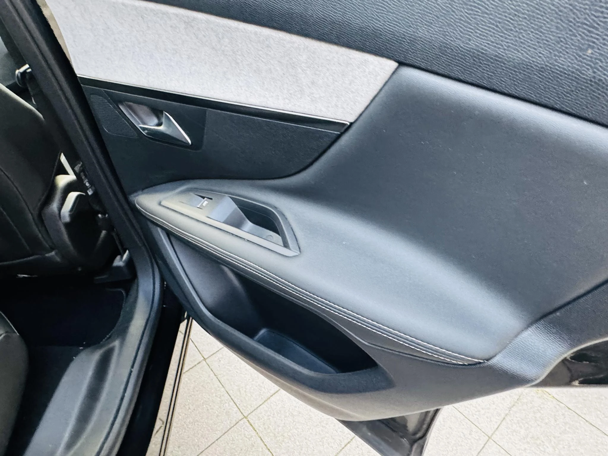 Peugeot-3008-image-27