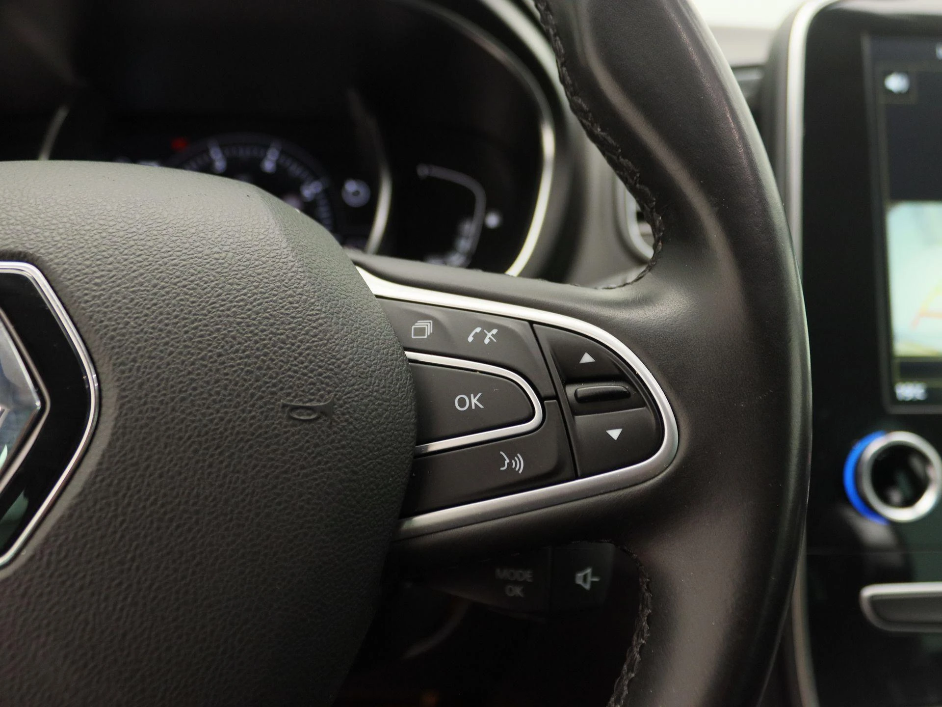 Renault Scénic TCe 140 EDC Automaat Bose