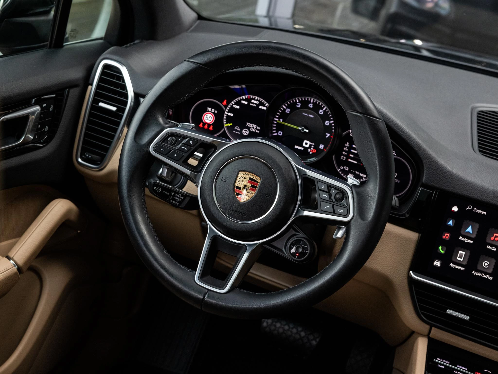 Porsche Cayenne 3.0 E-Hybrid Platinum Edition