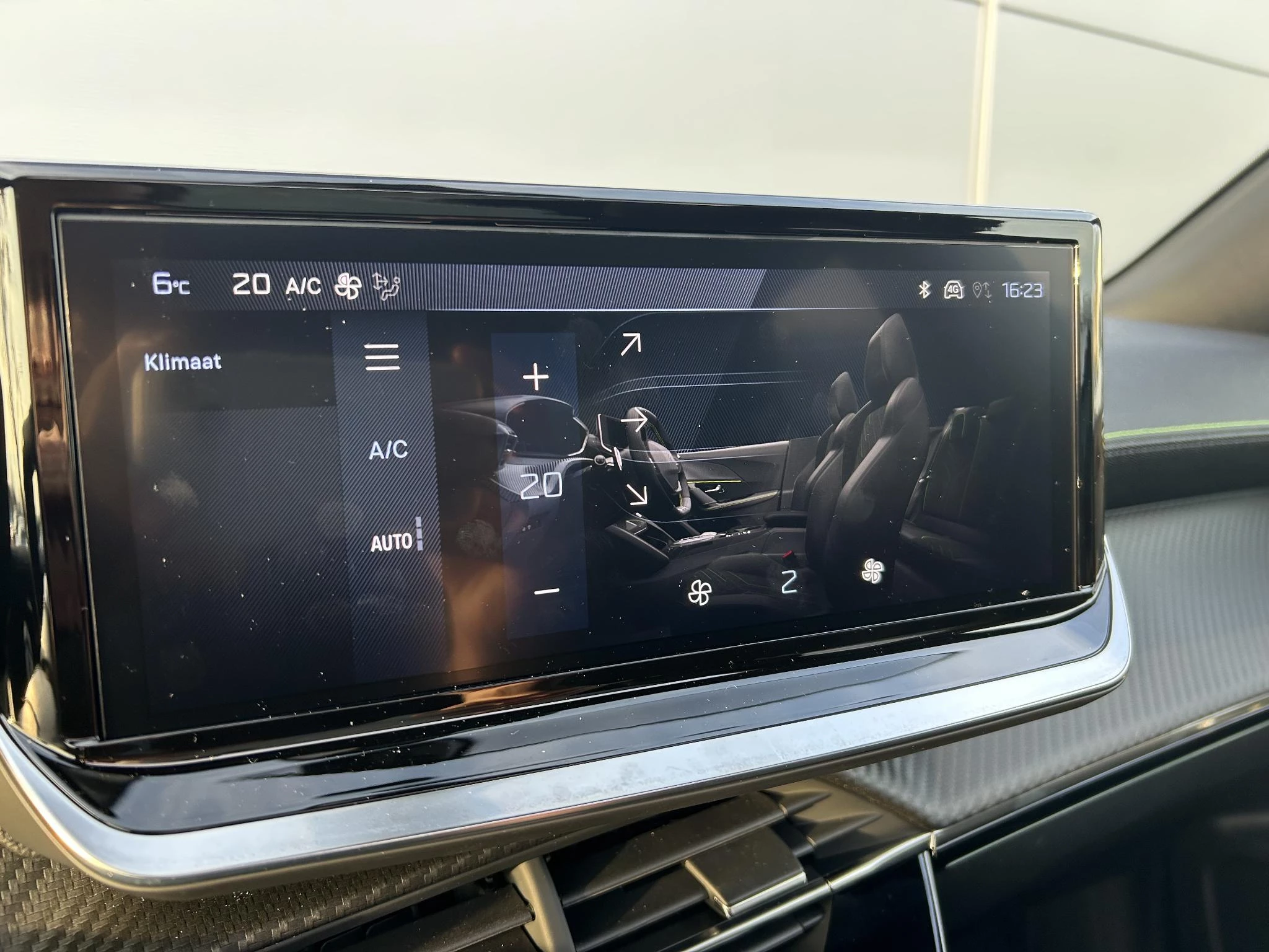 Peugeot-2008-image-14