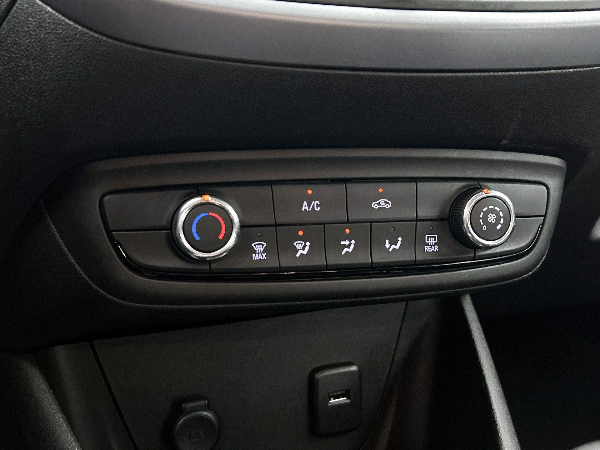 Opel-Crossland-image-15