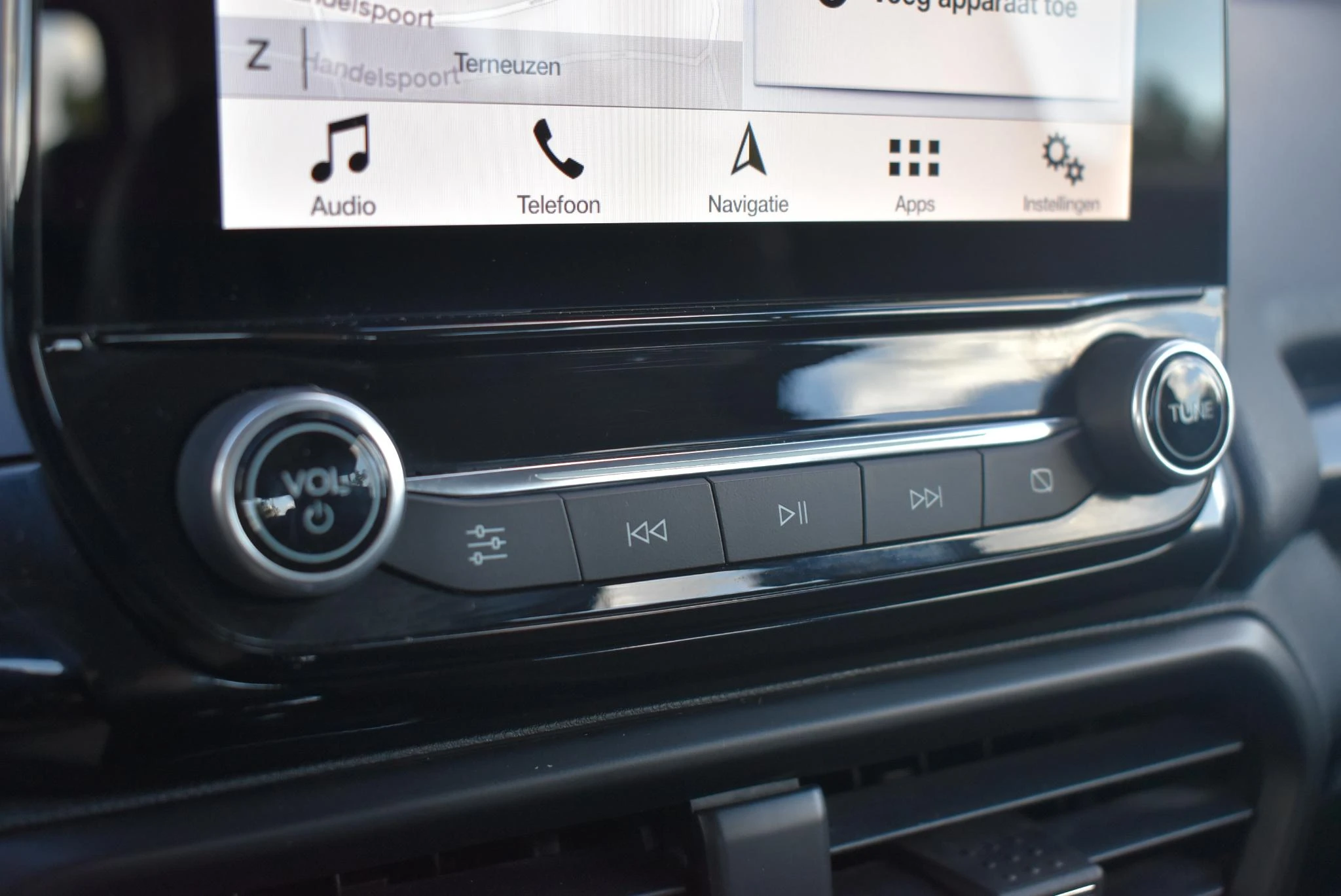 Ford-EcoSport-image-33