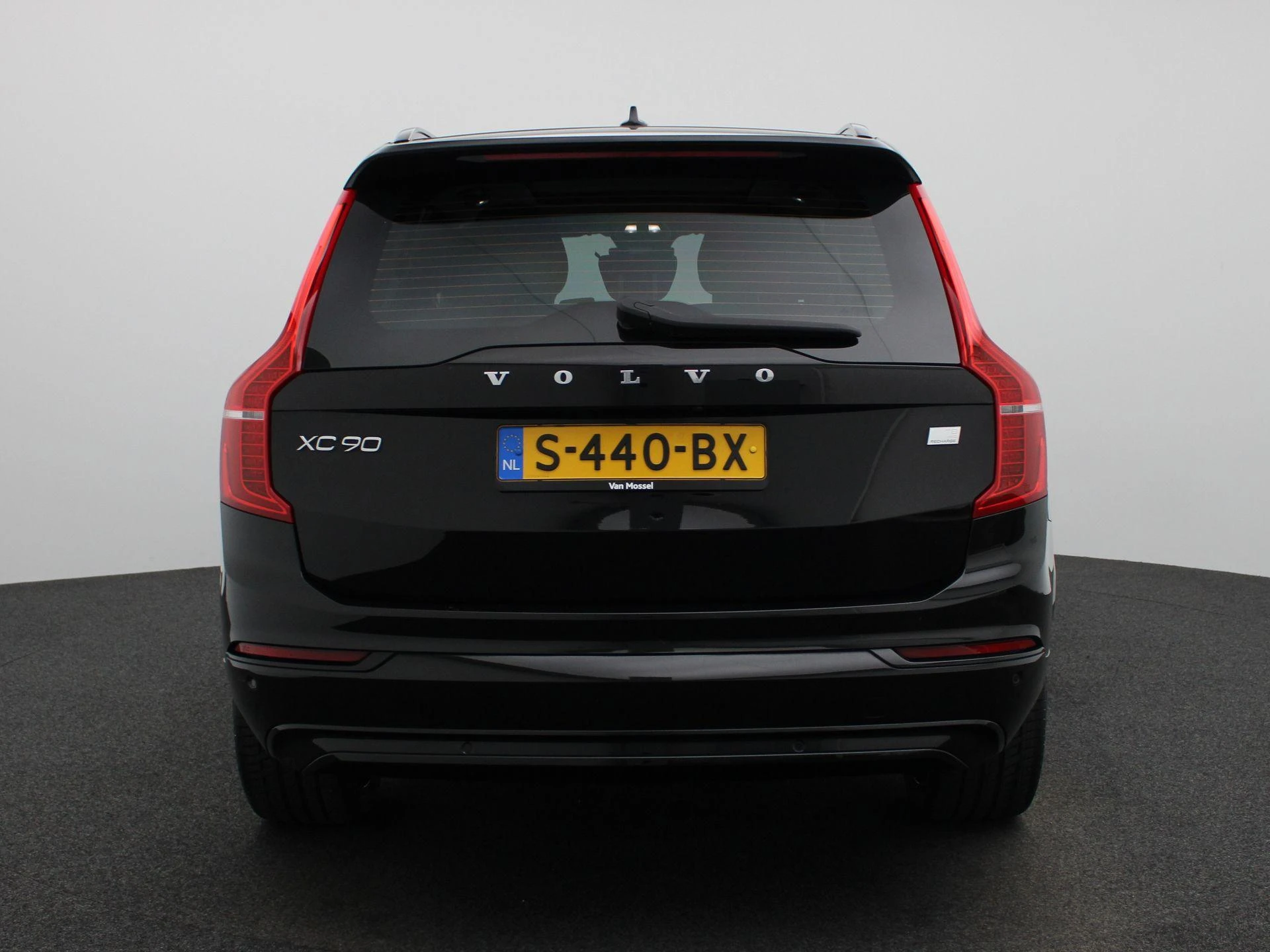 Volvo-XC90-image-4