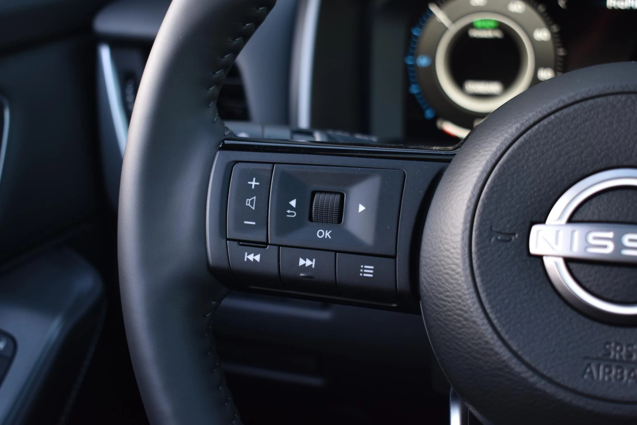 Nissan-QASHQAI-image-33