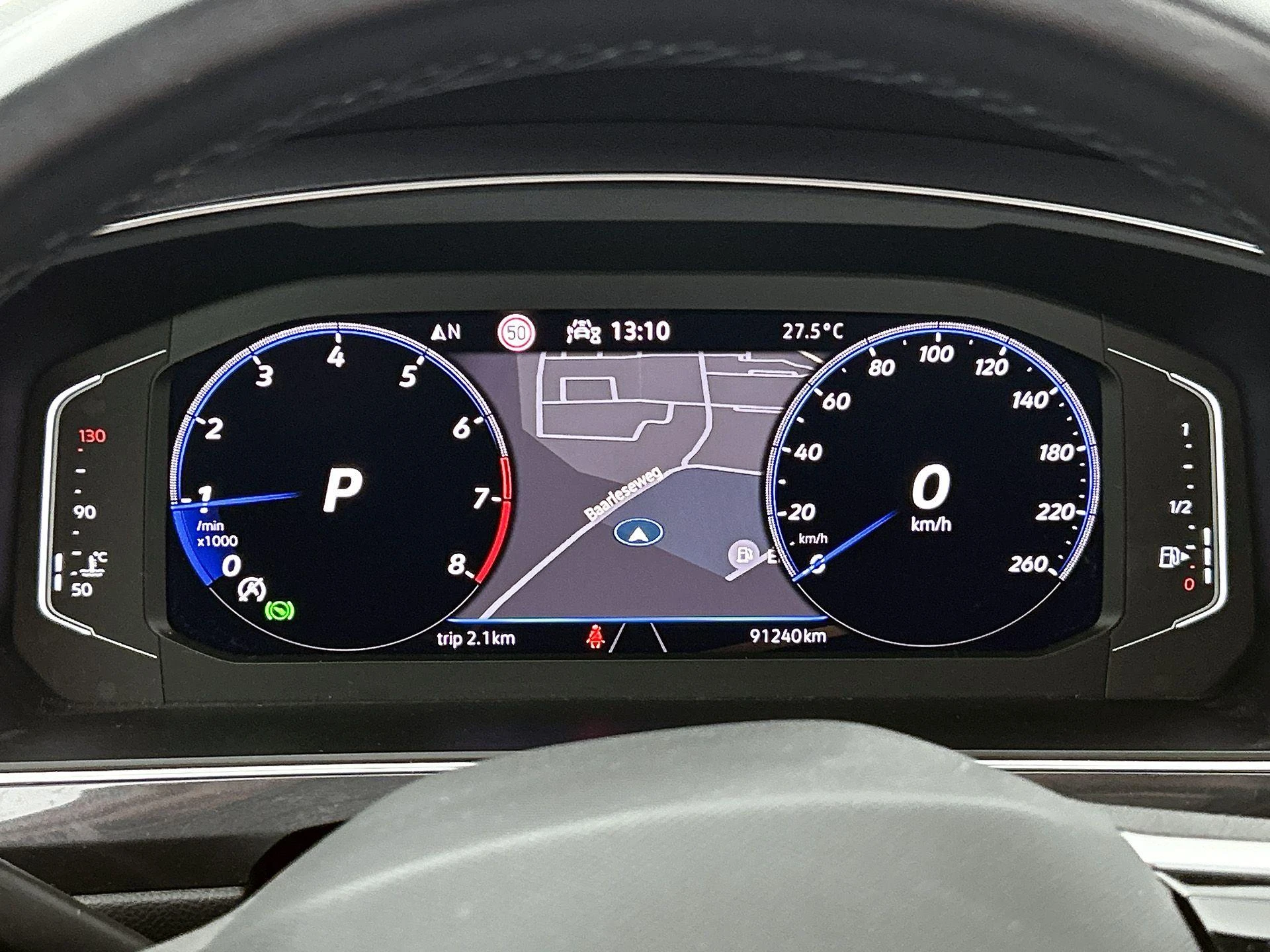 Volkswagen-Tiguan Allspace-image-18