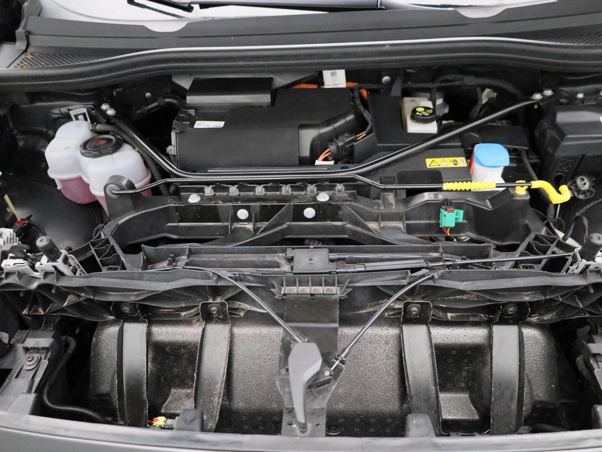 Audi-Q4 e-tron-image-35