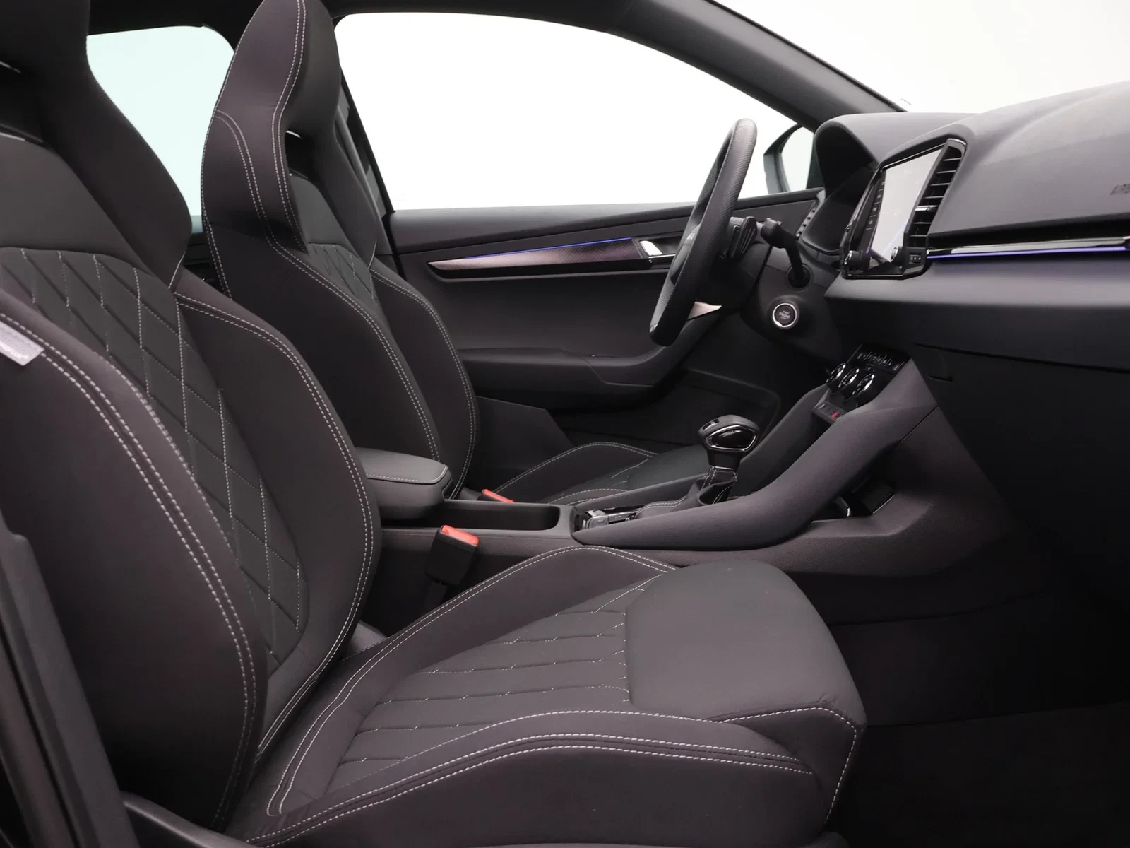 Škoda Karoq Karoq 1.5TSI Sportline *AUTOMAAT*PANODAK*LEDER*SPORTZETELS*CAMERA*VIRTUAL COCKPIT*ACC*PDC*APP-CONNEC