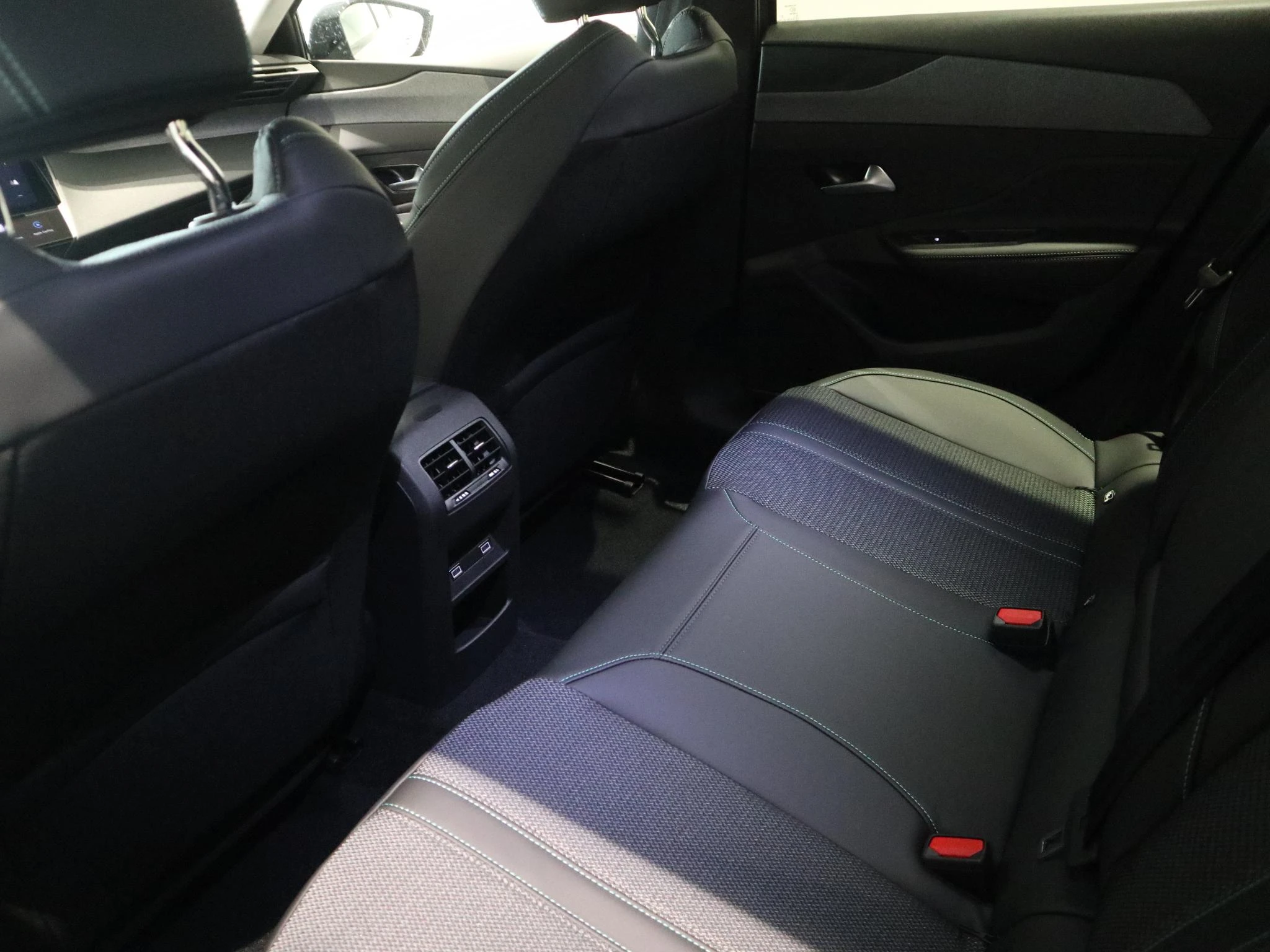Peugeot-e-308-image-5
