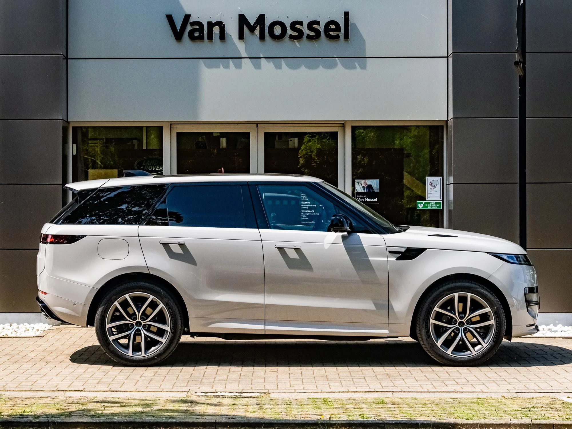 Land Rover Range Rover Sport P460e Dynamic SE AWD Auto. 26MY