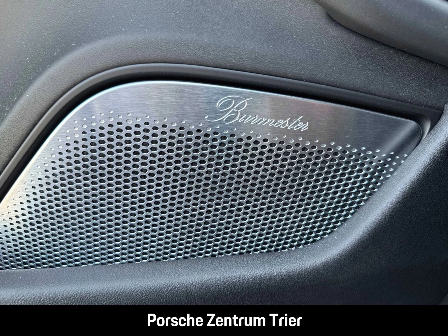 Porsche Taycan Turbo Sport Turismo Burmester HA-Lenkung turbo s