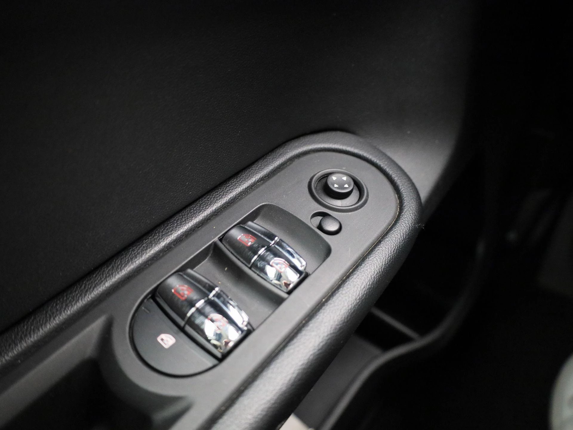 MINI-Countryman-image-20