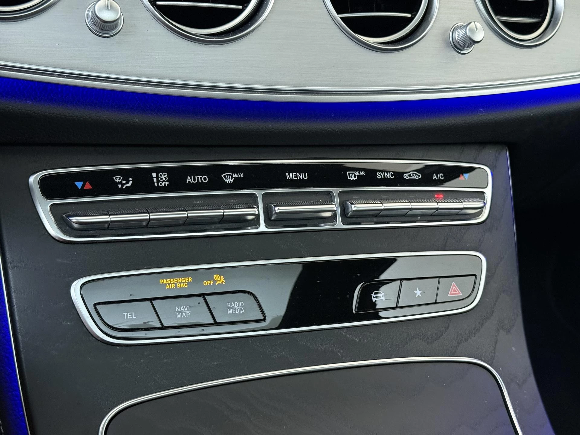Mercedes-Benz E-Klasse 200 Business Solution AMG