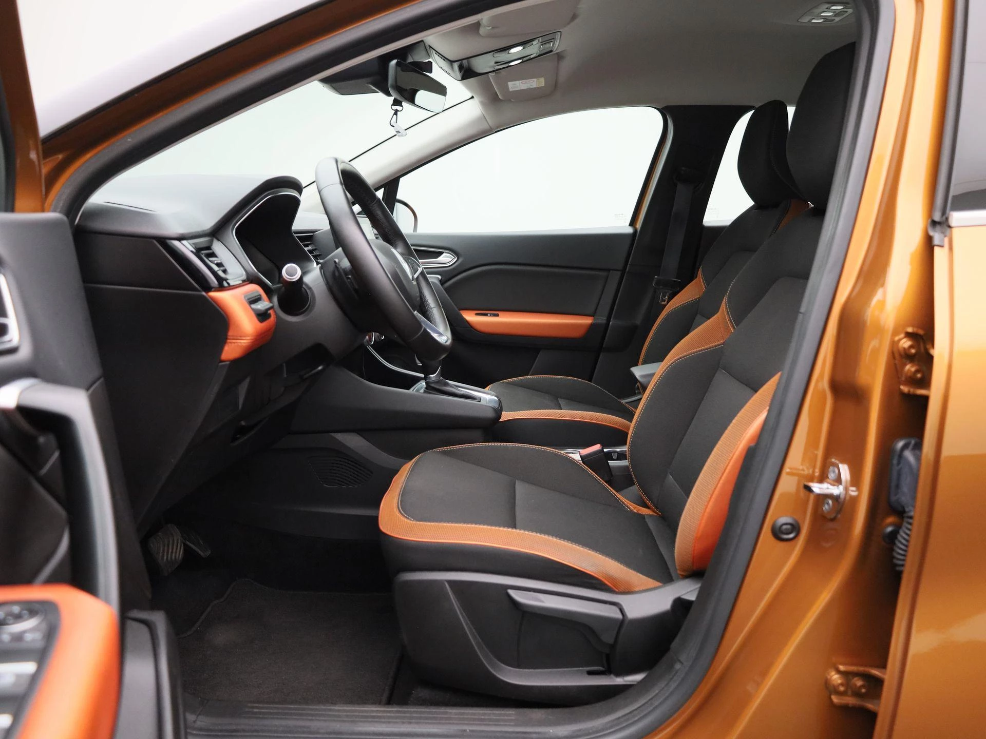 Renault-Captur-image-10