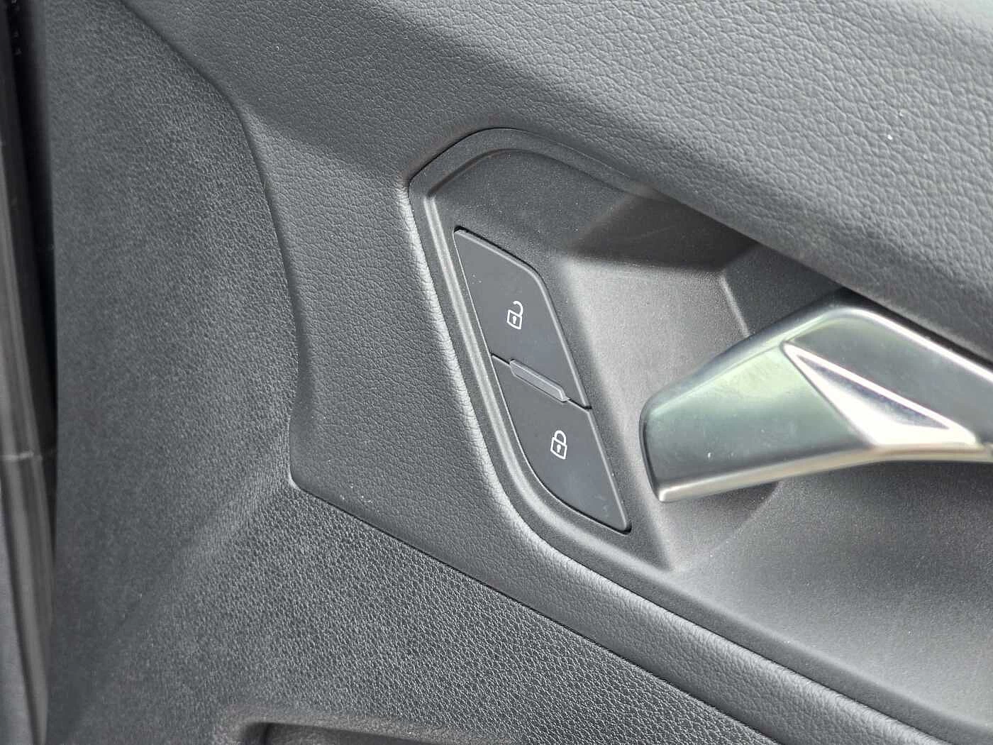 Audi-Q3-image-39