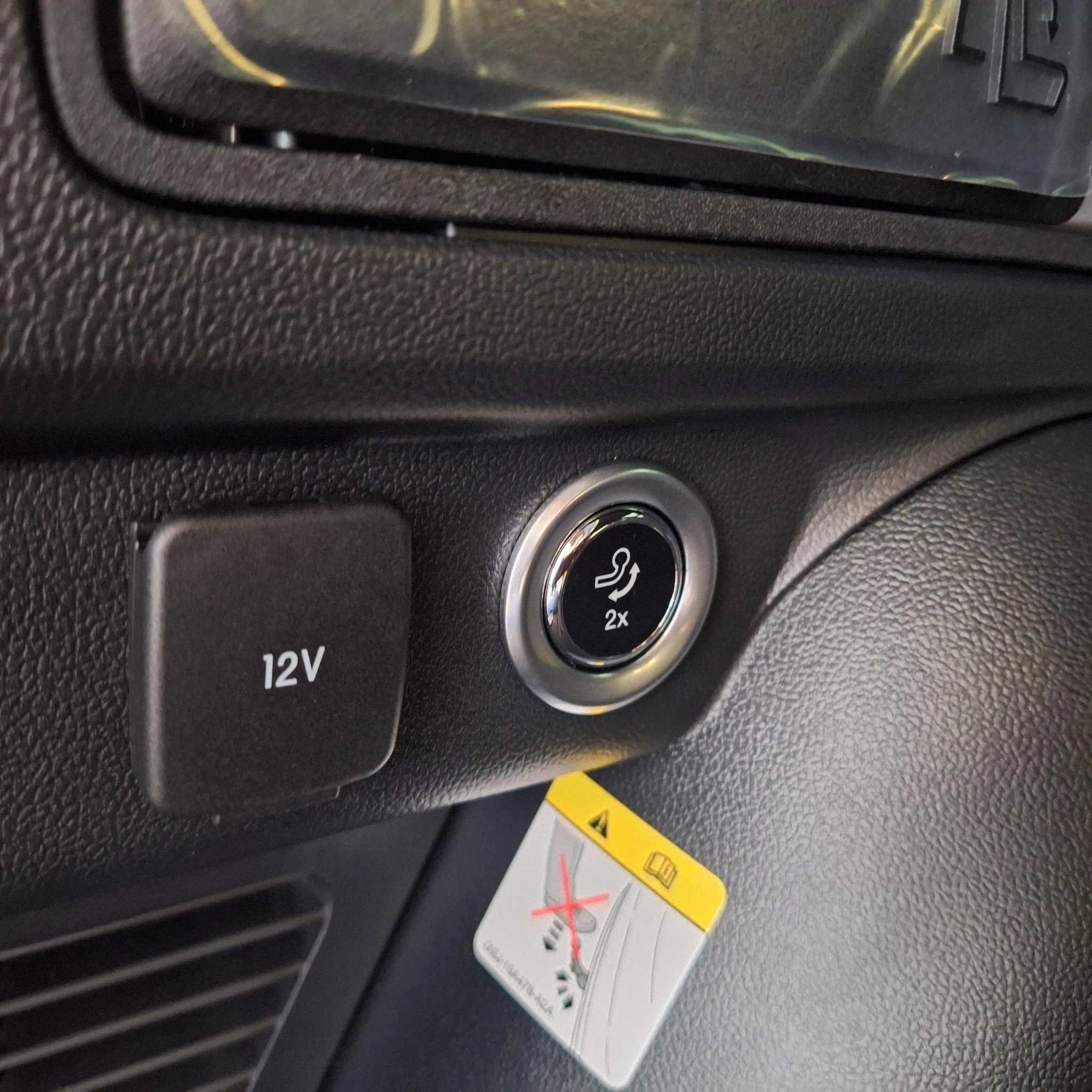 Ford-Kuga-image-8