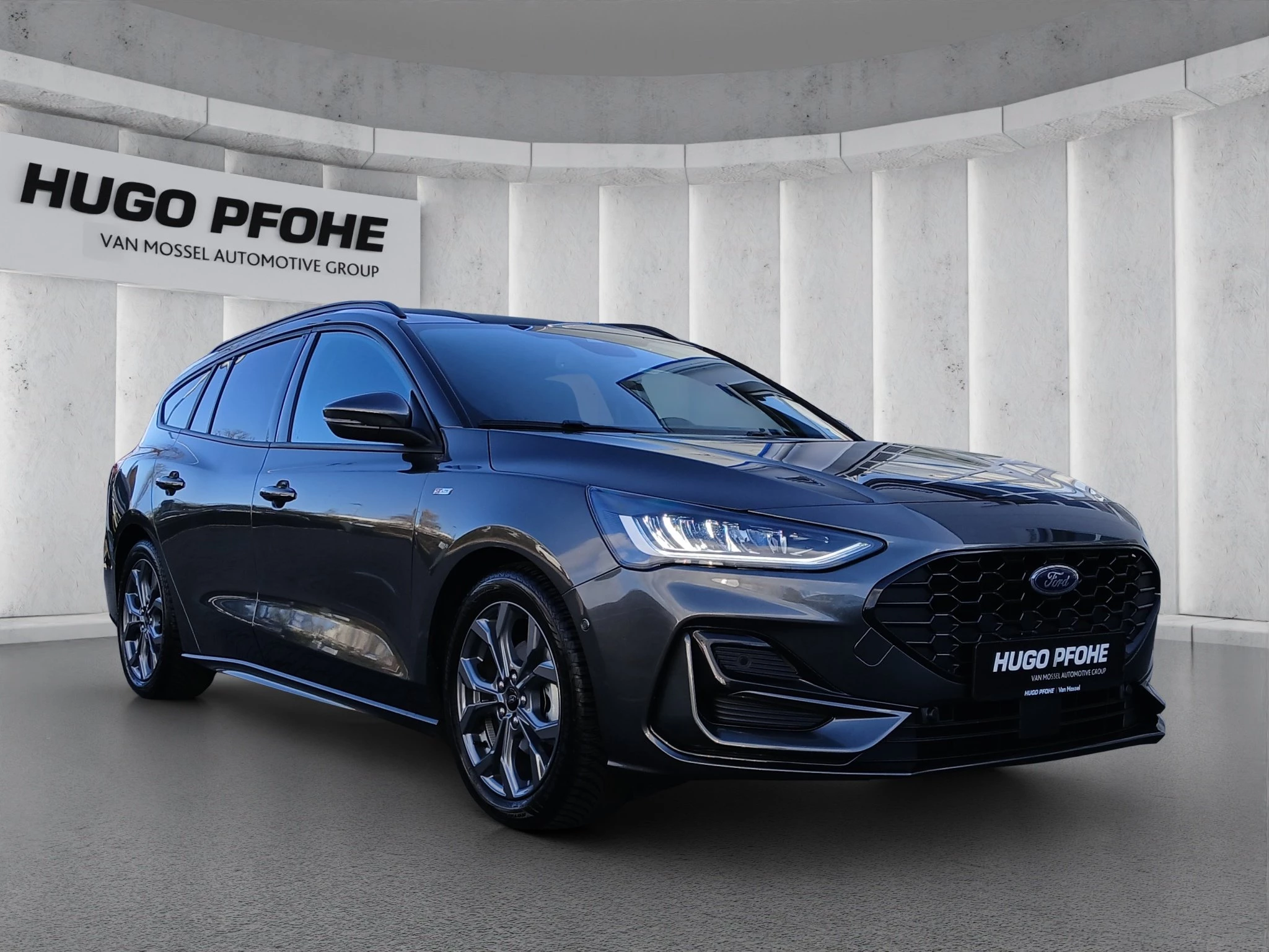 Ford Focus ST-Line X Turnier Aut.*AHK*ACC*HUD*KAM*NAVI*WINTER-PKT.