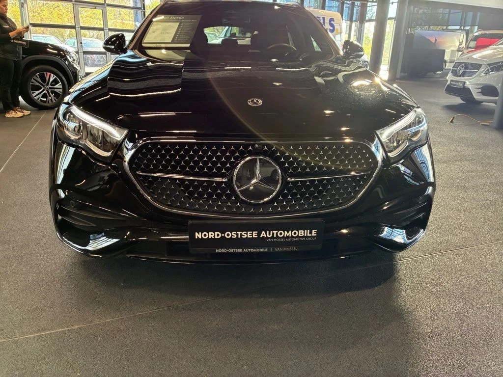 Mercedes-Benz-E-Klasse 200-image-18