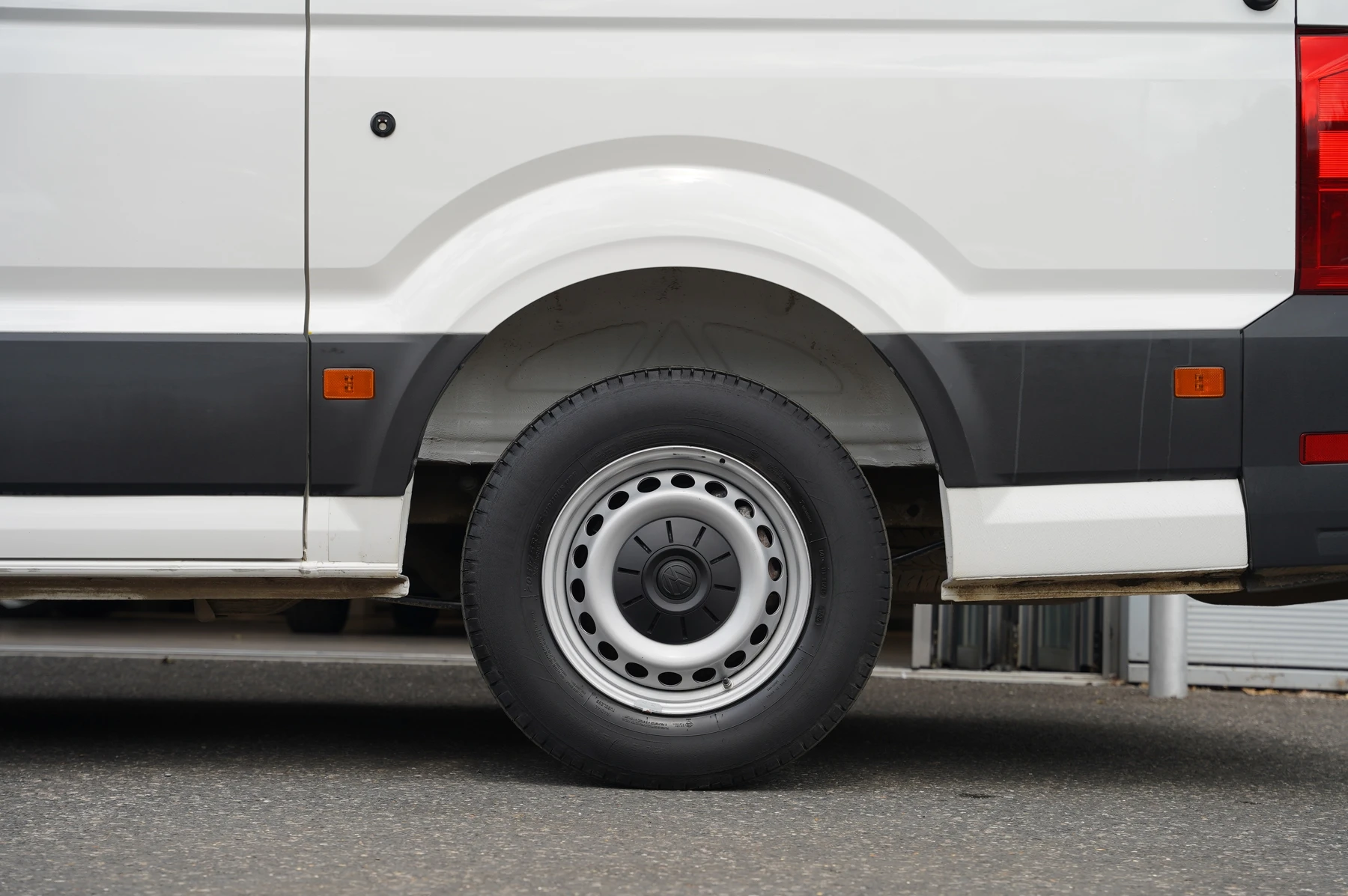 Volkswagen-Crafter-image-25