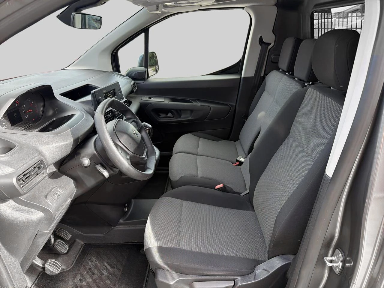 Peugeot-Partner-image-7
