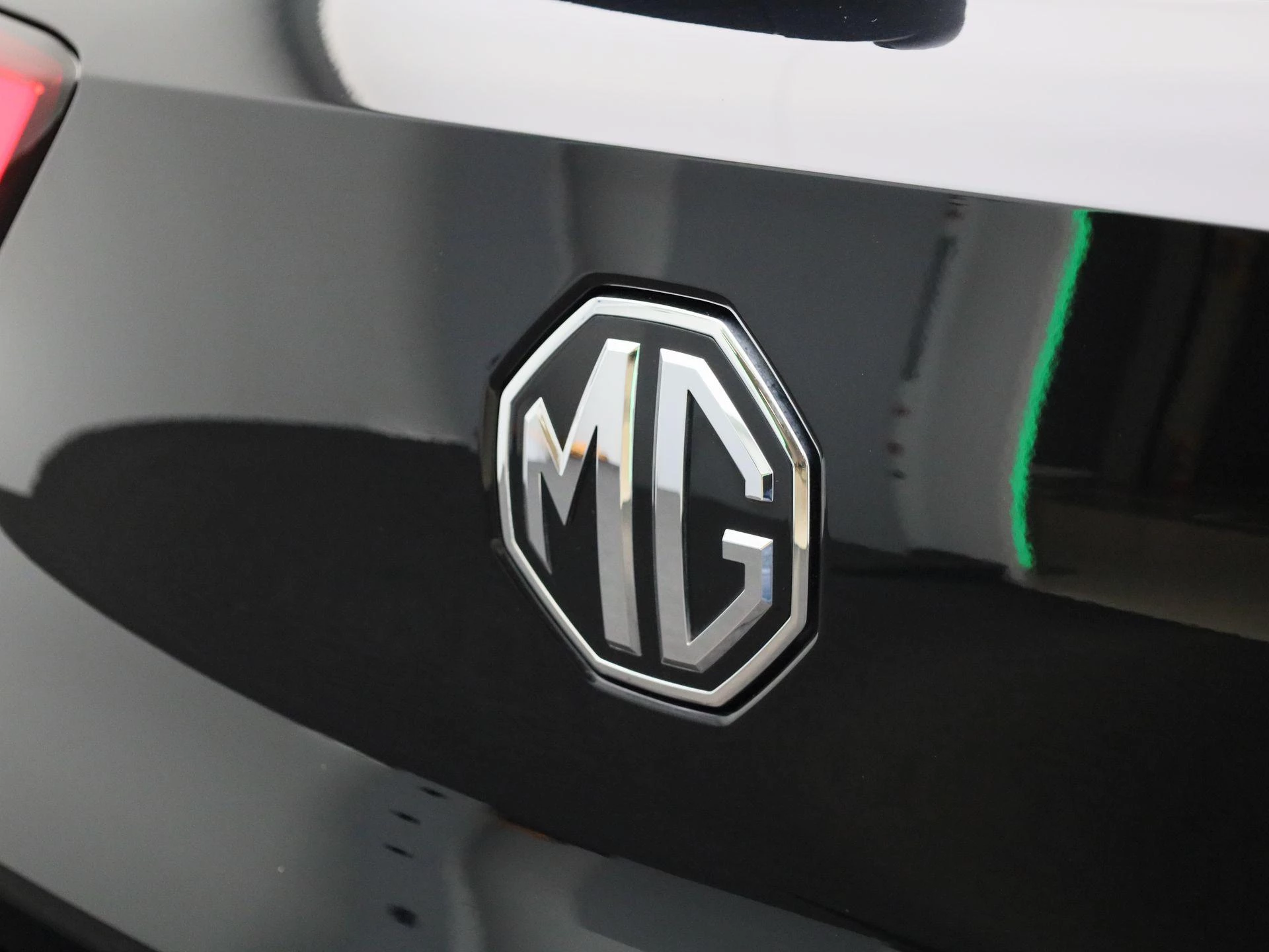 MG ZS EV Long Range Luxury 70 kWh