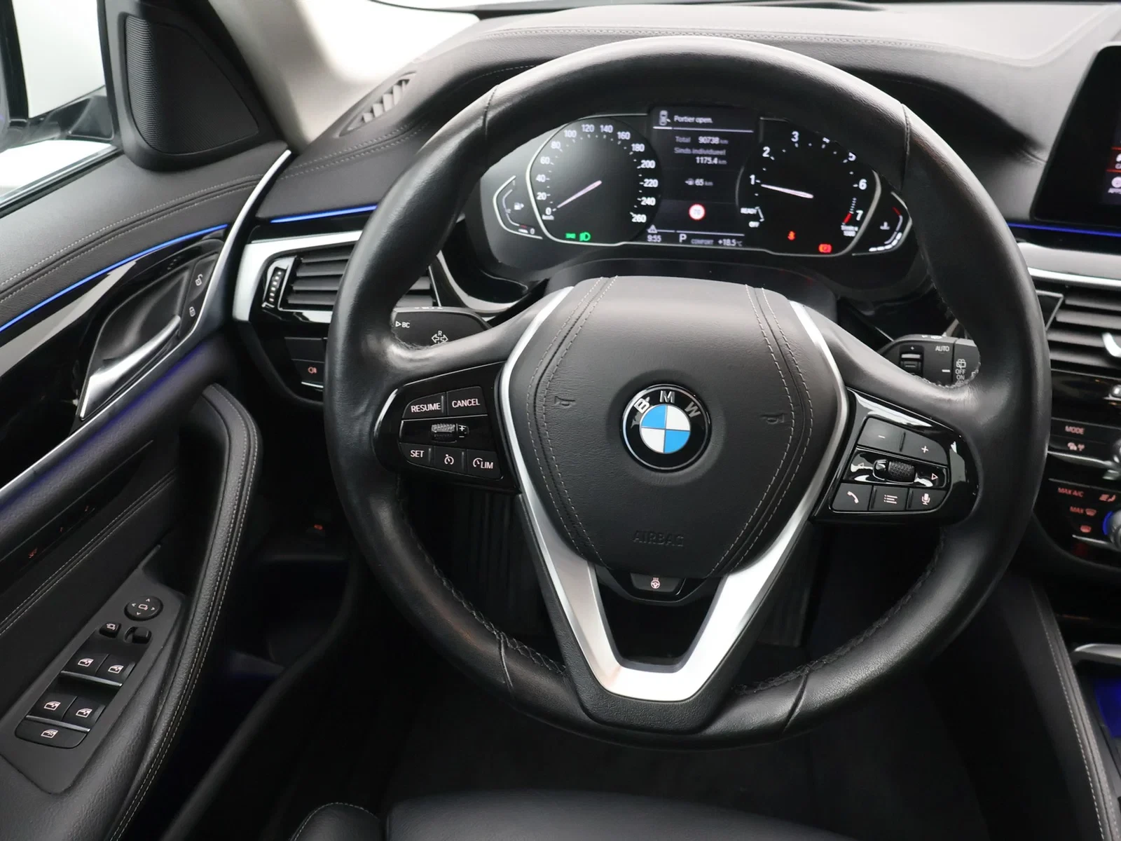 BMW Série 5 SW (G31LCI) Touring 520iA 184PK *AUTOMAAT*PANO DAK*LEDER*SFEERVERLICHTING*NAVI*BLTH*CRUISE*APP CONNECT*FULL LED*...
