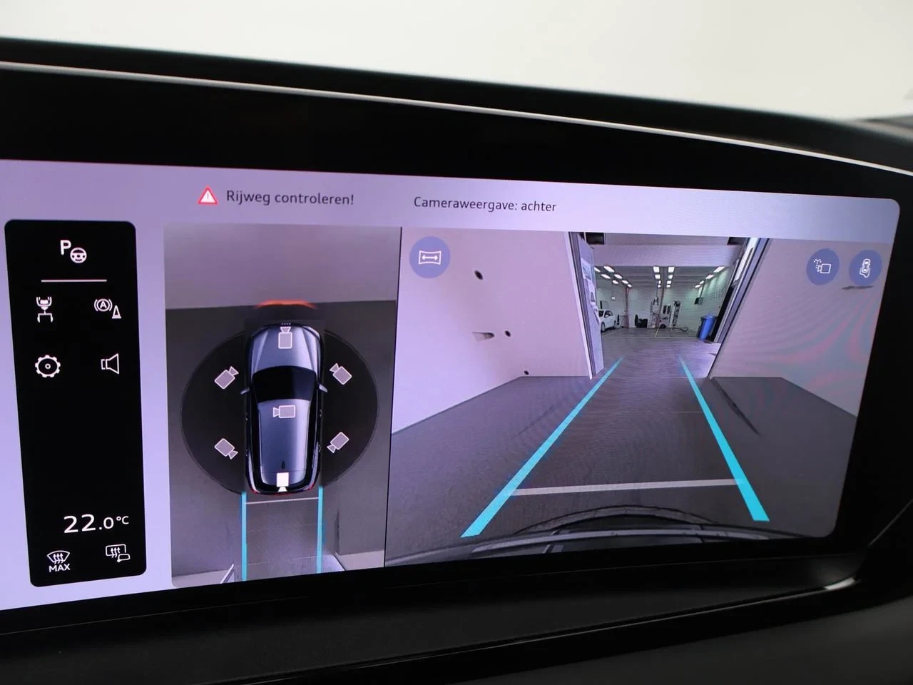 Audi-Q6 e-tron-image-7