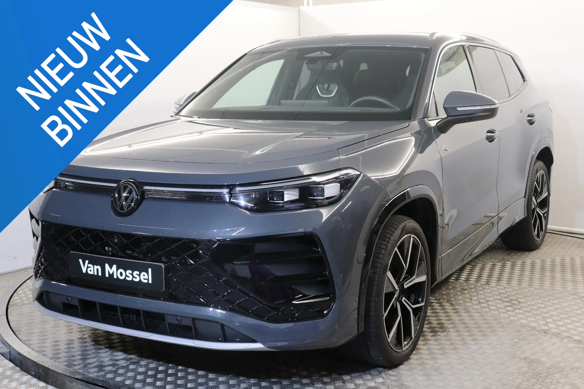 Volkswagen-Tayron-image-0