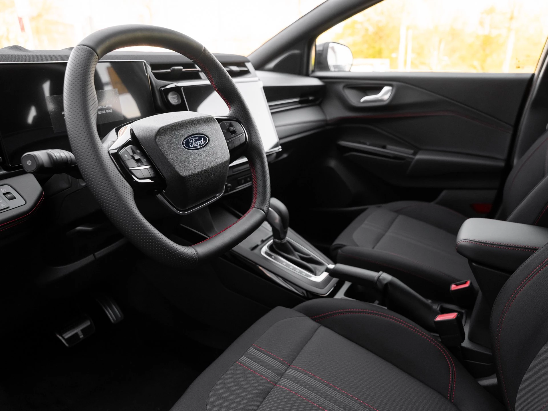 Ford Puma ST-Line 1.0 EcoBoost Hybrid 92kW Auto Sports Utility Vehicle. 5-türig MJ2026.25