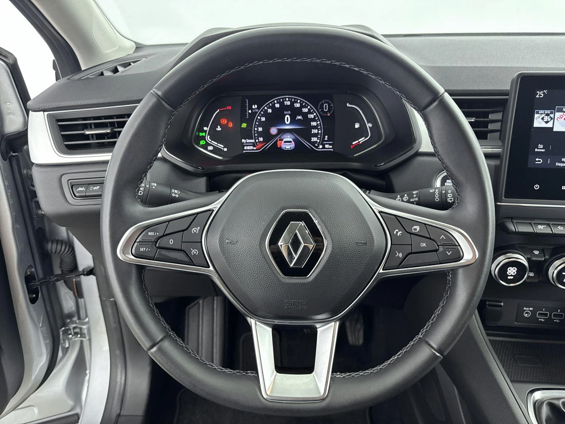 Renault-Captur-image-20