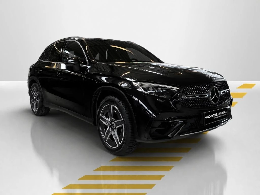 Mercedes-Benz-GLC 300 d-image-16