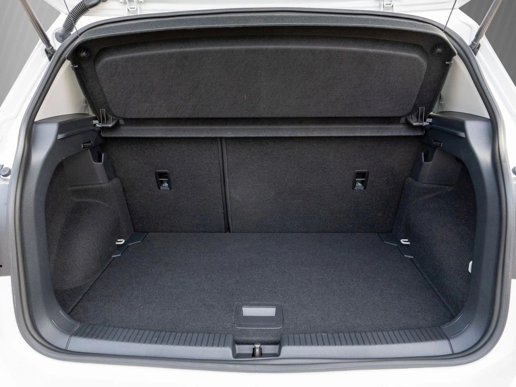 Volkswagen T-Cross 1.0 TSI Style AHK, Navi, ZGV