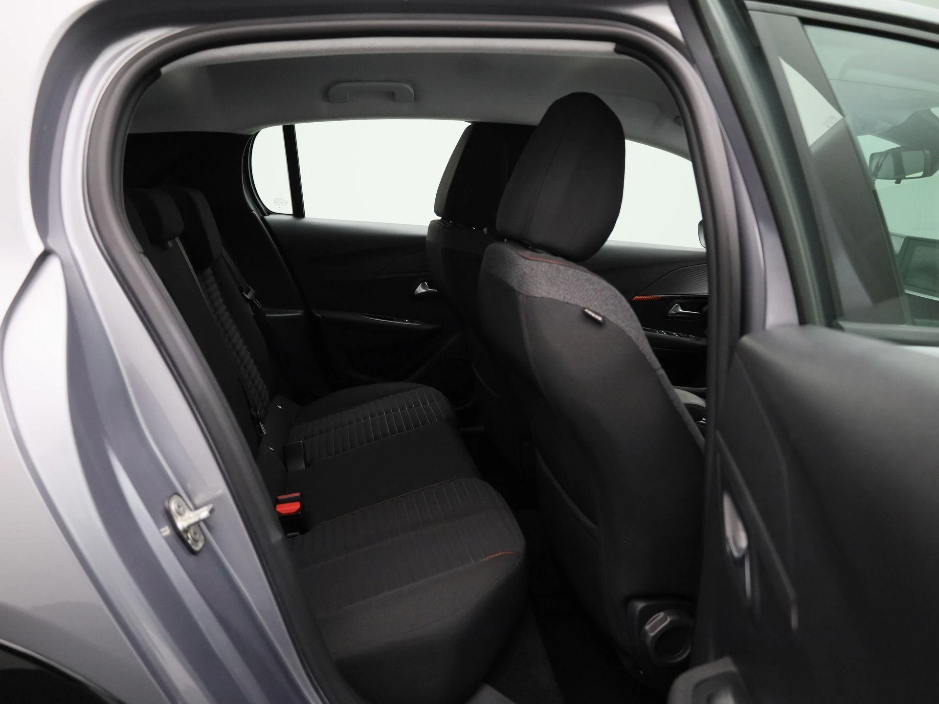 Peugeot e-208 EV Active Pack 50 kWh