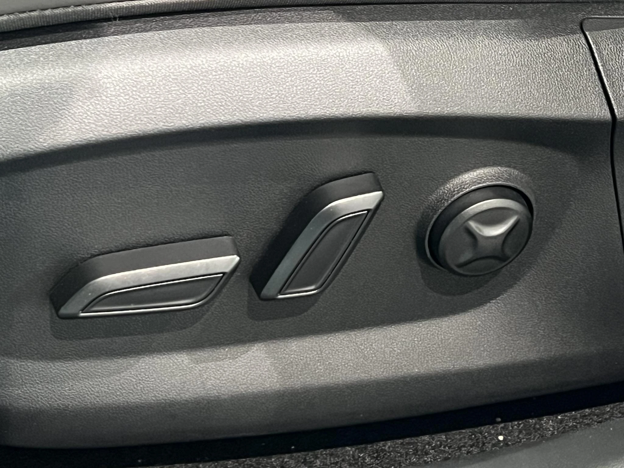 MG-S6 EV-image-15