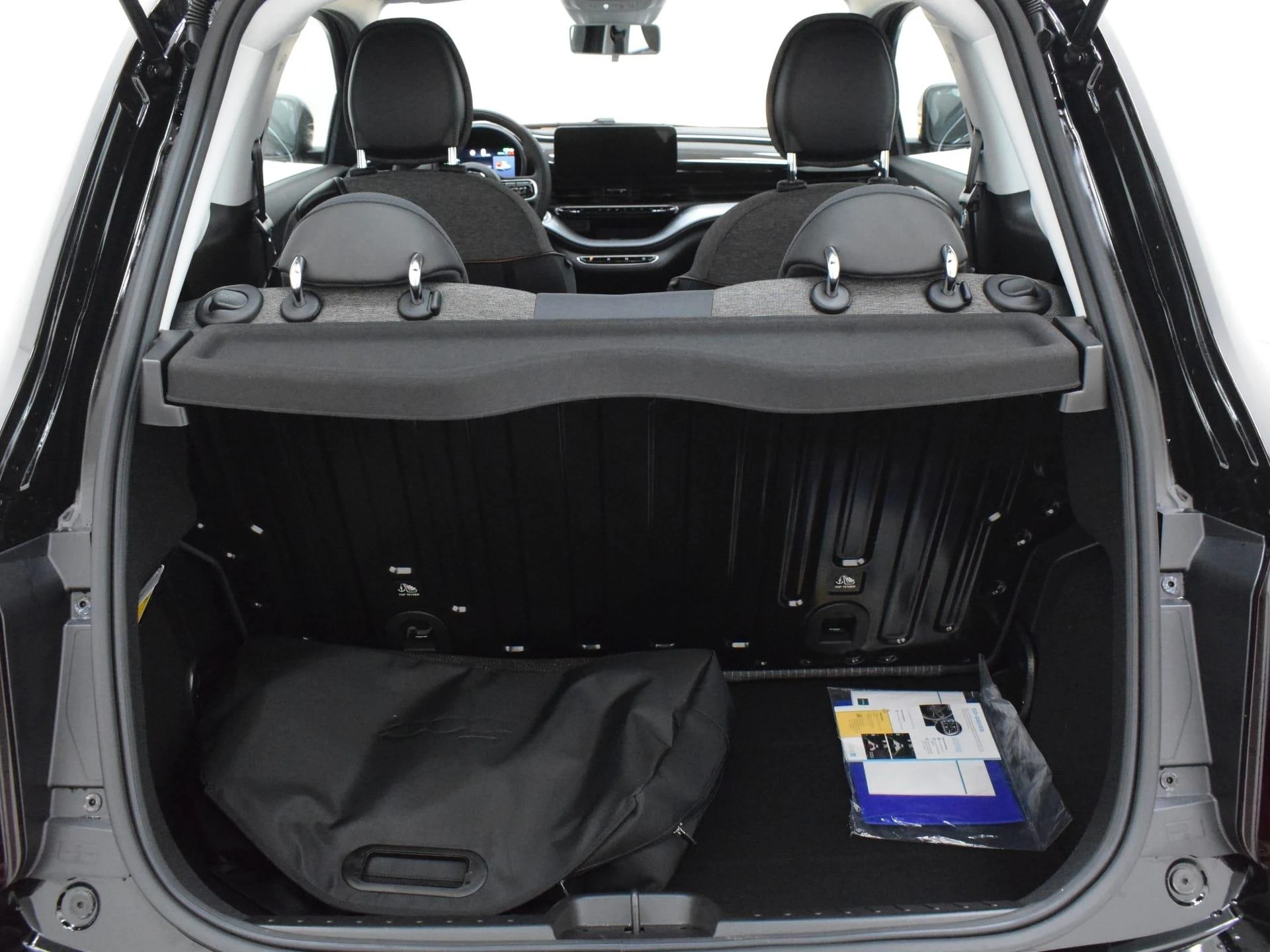 Fiat-500e-image-18