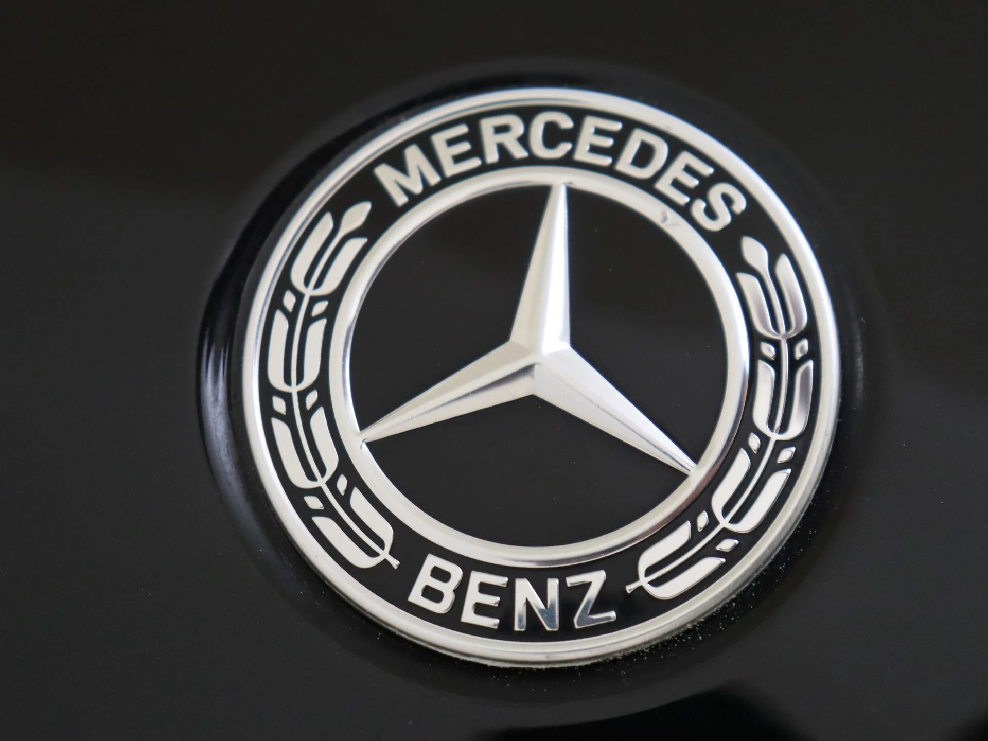 Mercedes-Benz-EQE-image-26