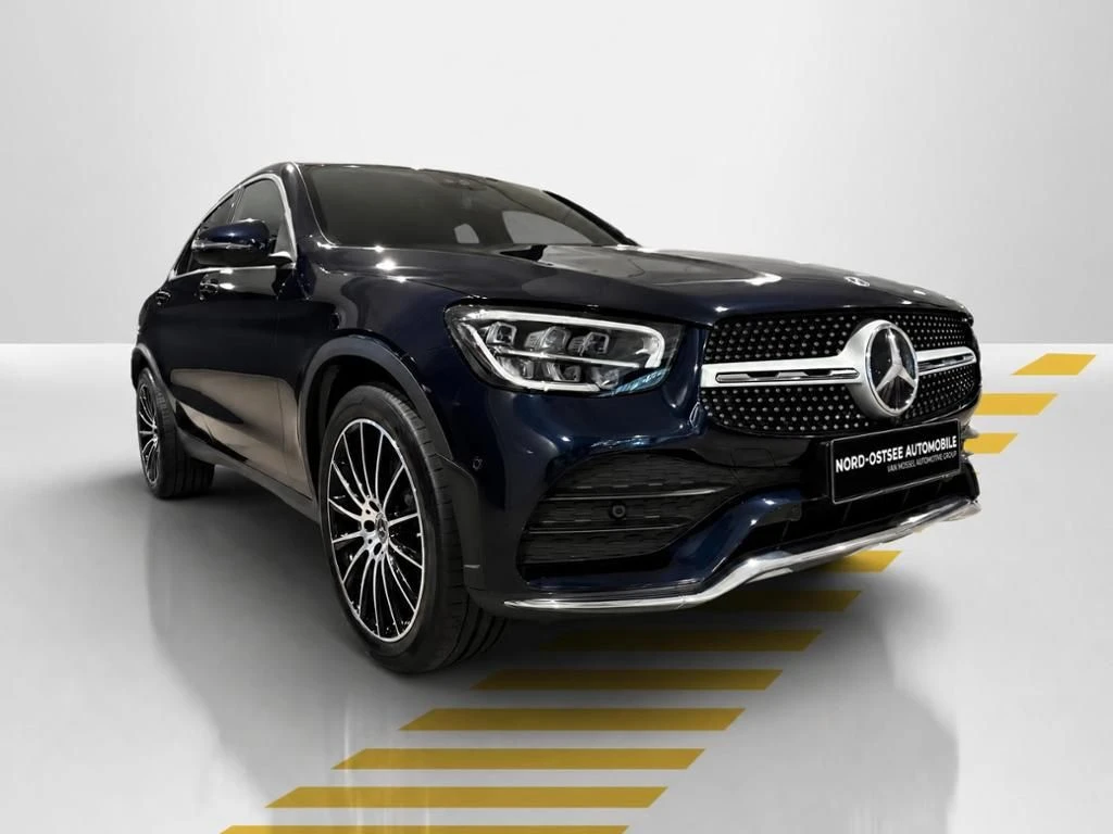 Mercedes-Benz-GLC 400 d-image-16