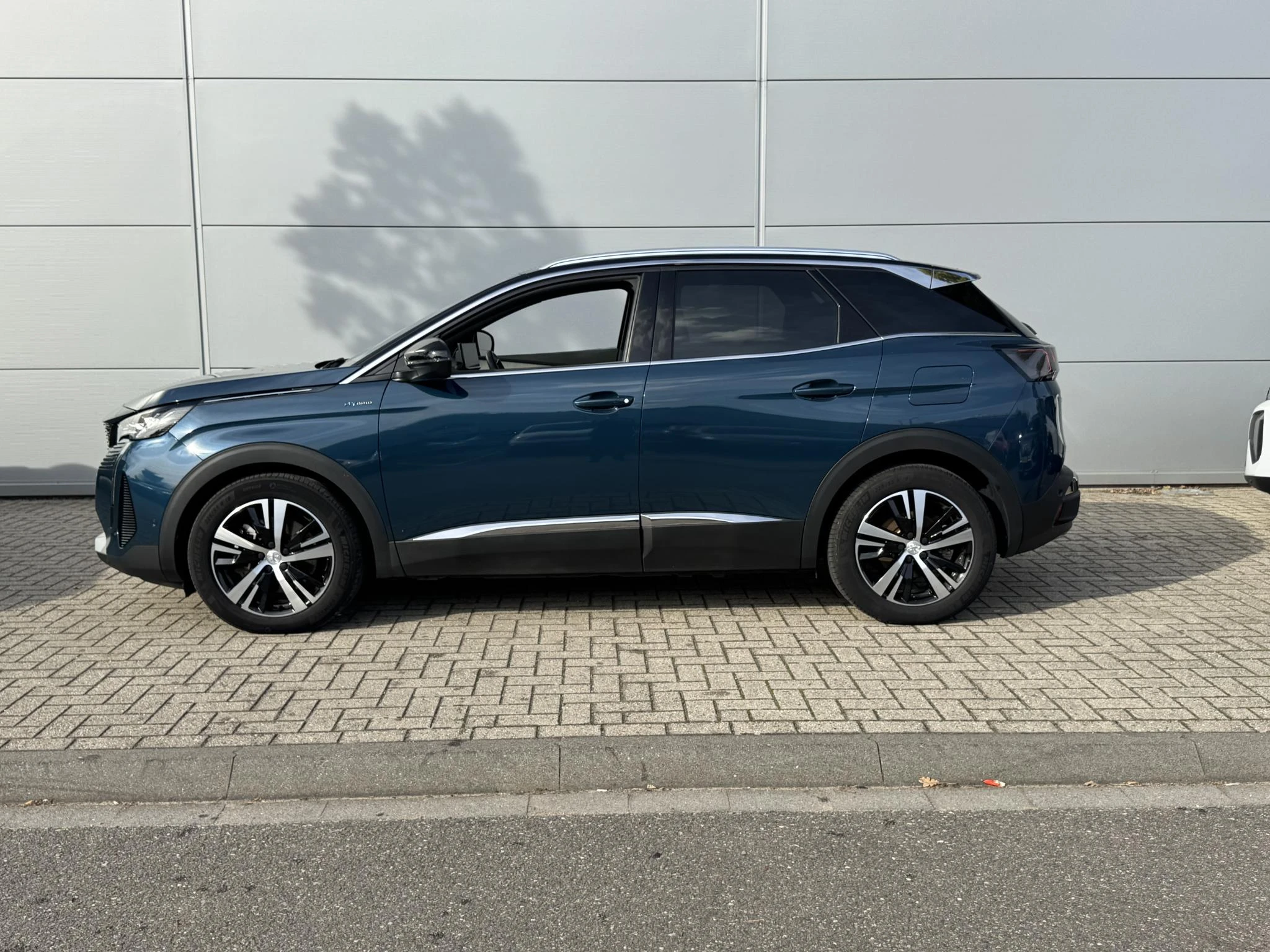 Peugeot-3008-image-2