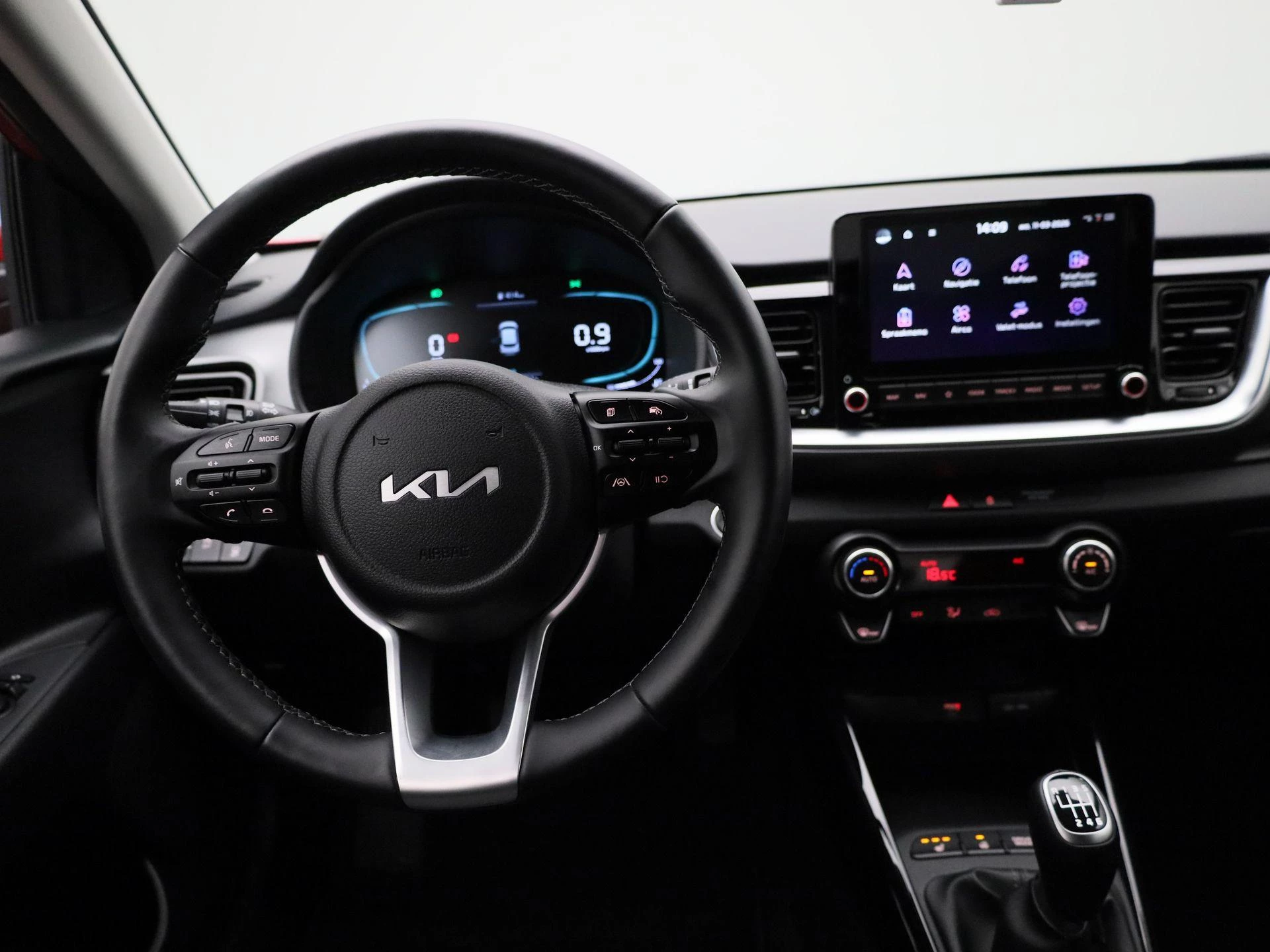 Kia-Stonic-image-8