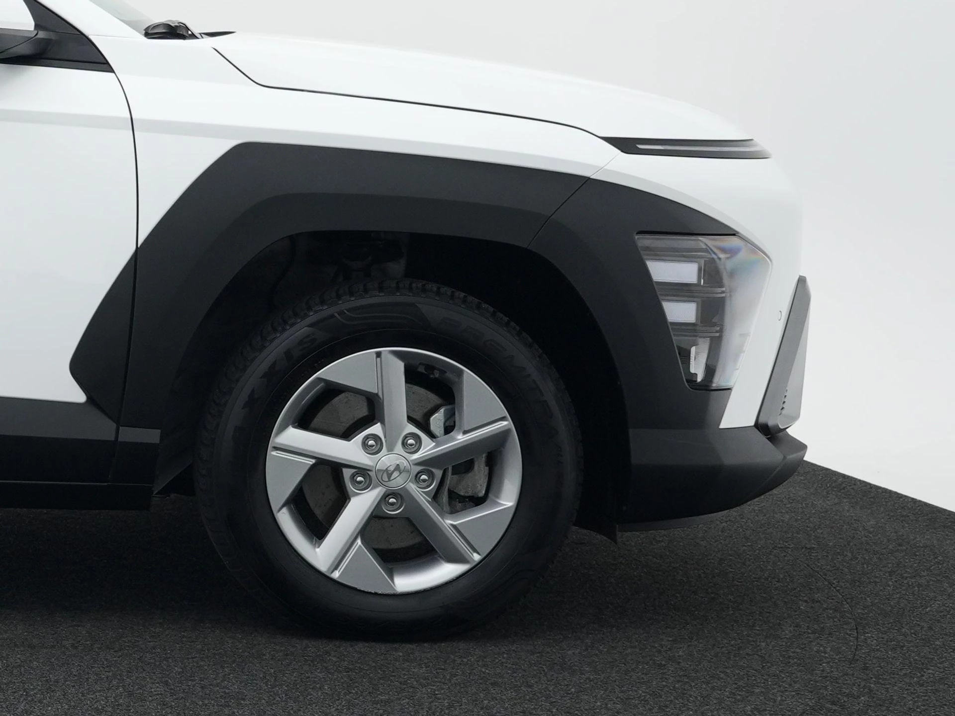 Hyundai-Kona-image-7