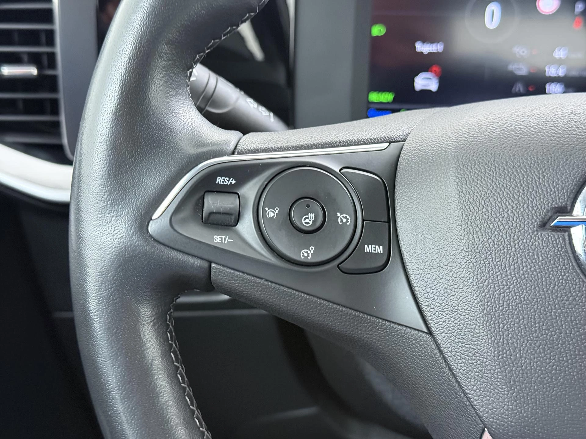 Opel-Mokka-e-image-18