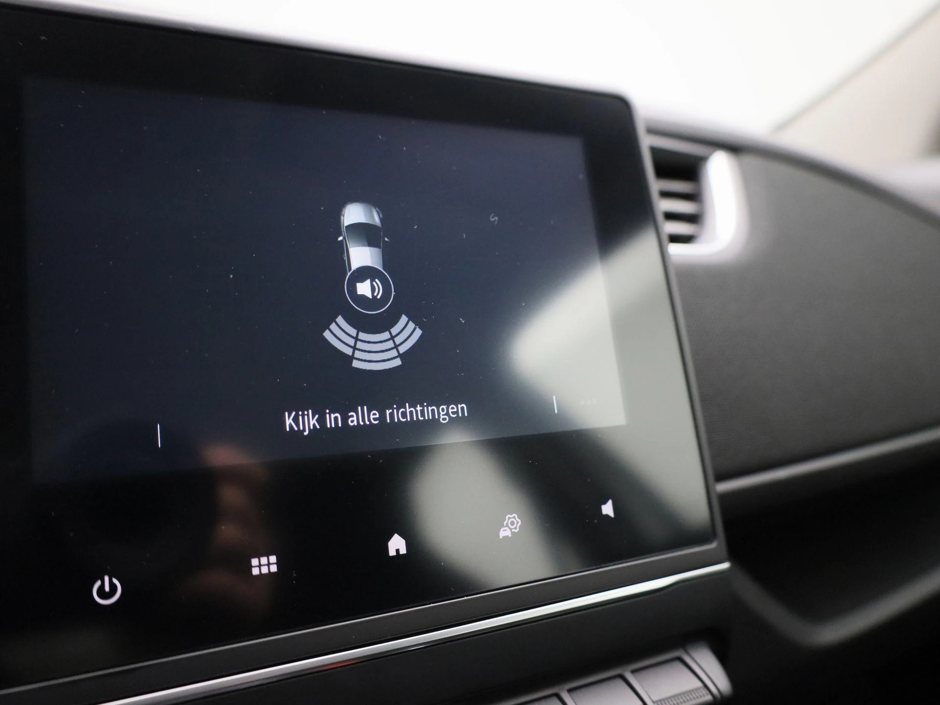 Renault-ZOE-image-26