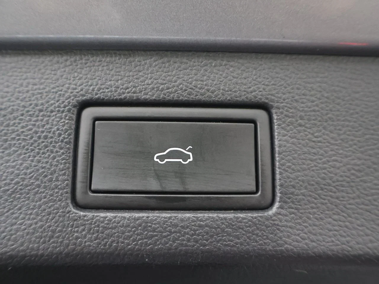 Volkswagen-Arteon-image-17