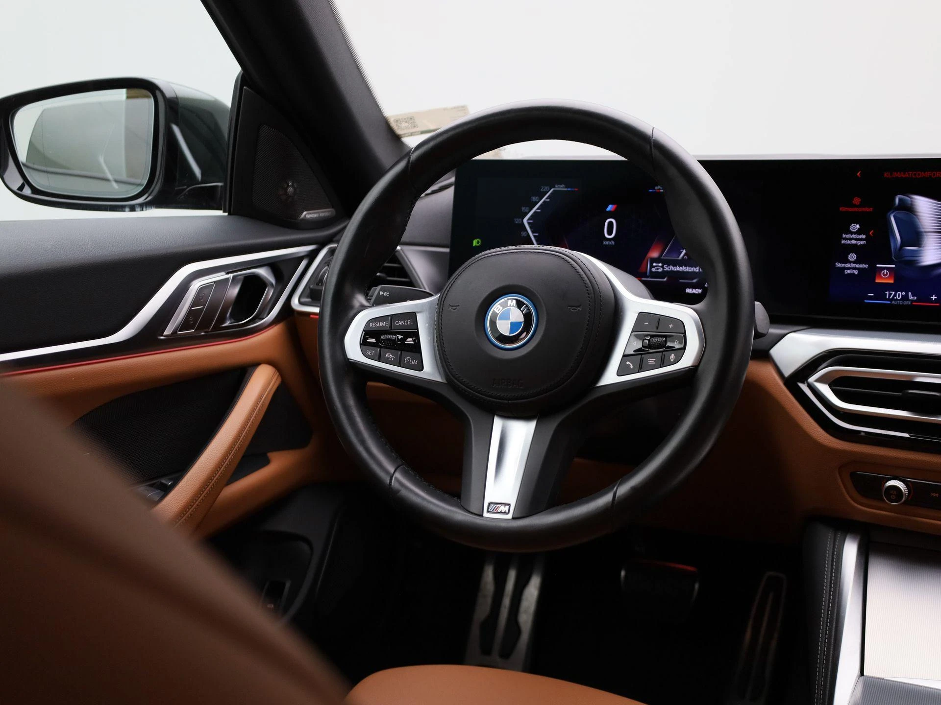 BMW-i4-image-9