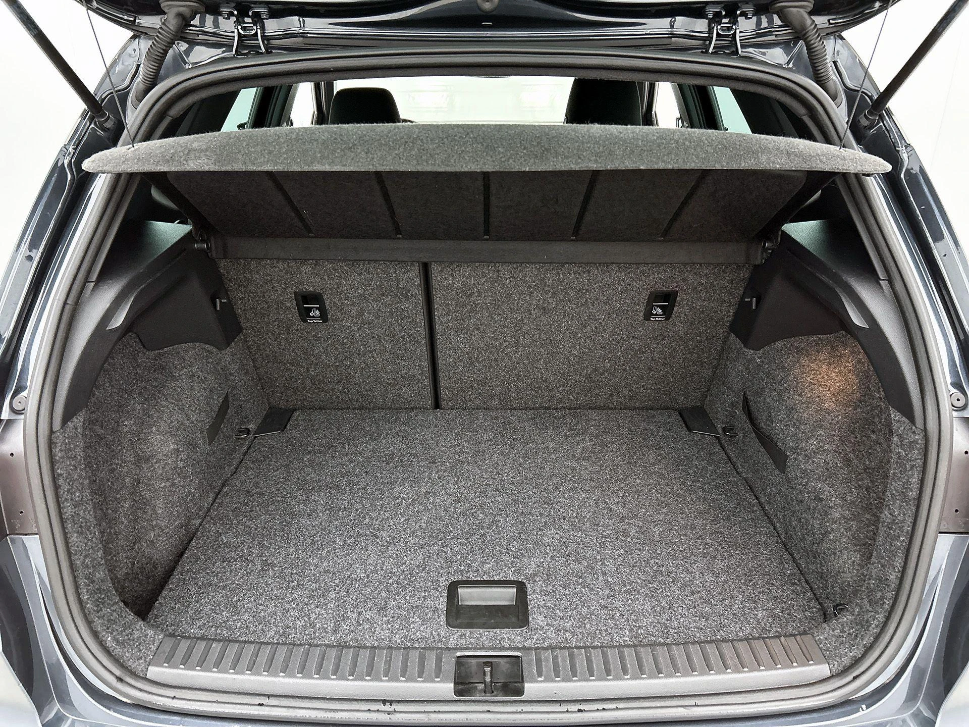 SEAT-Arona-image-14