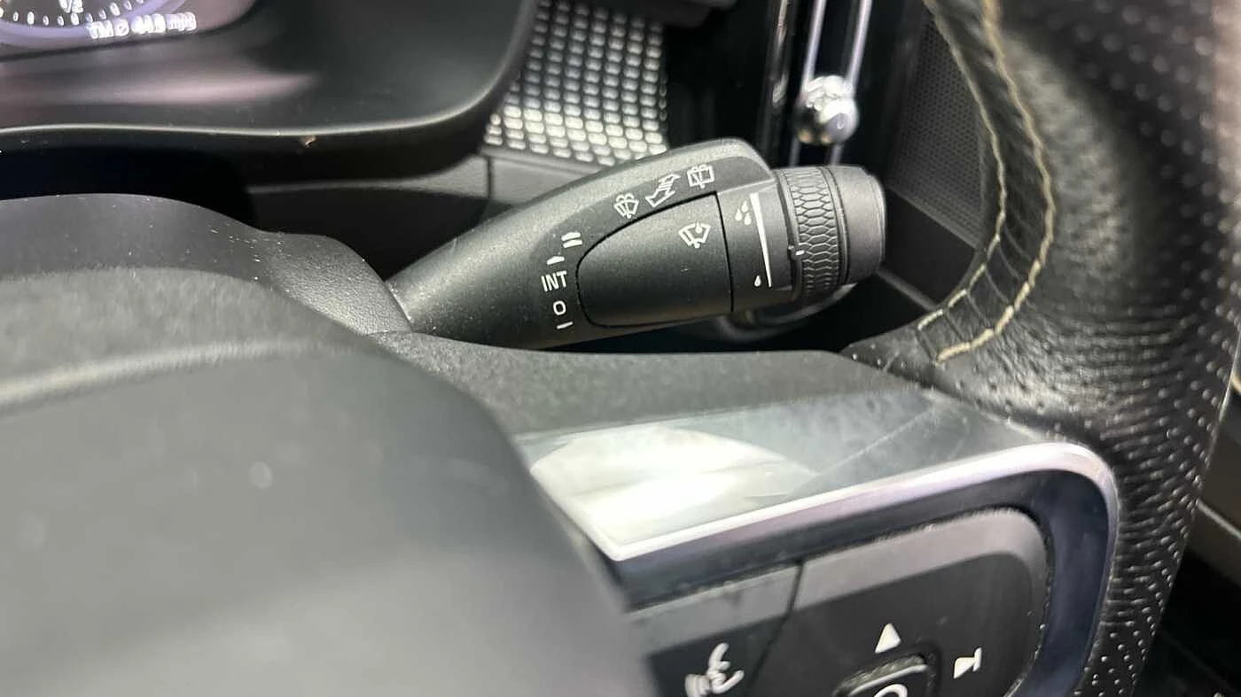 Volvo-XC40-image-18