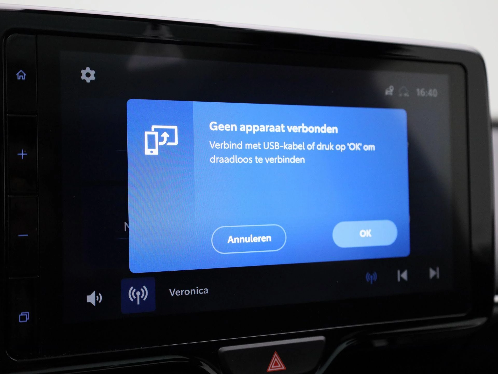 Toyota-Yaris Cross-image-17