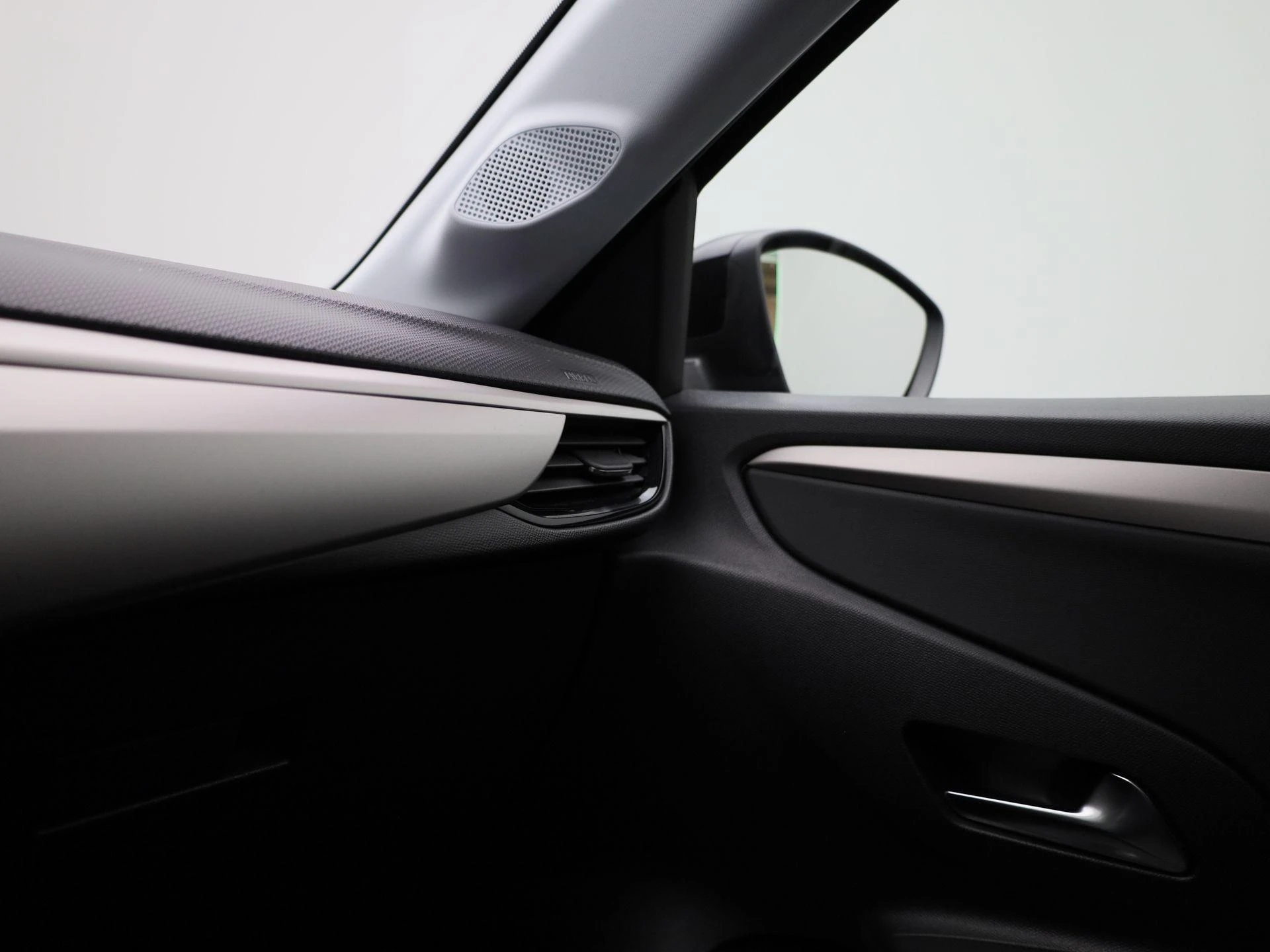 Opel-Corsa-image-24