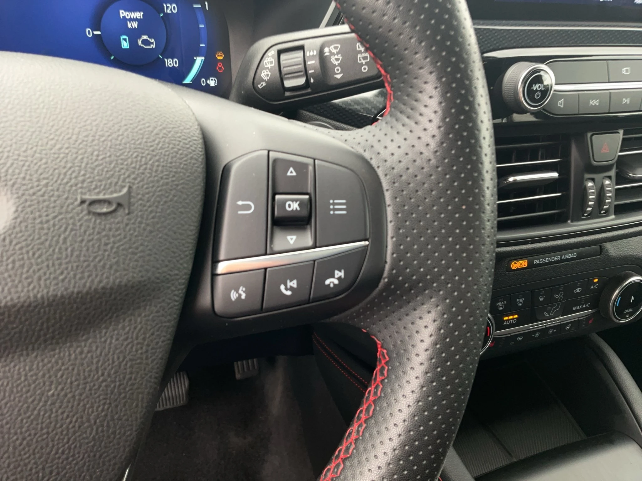 Ford-Kuga-image-20