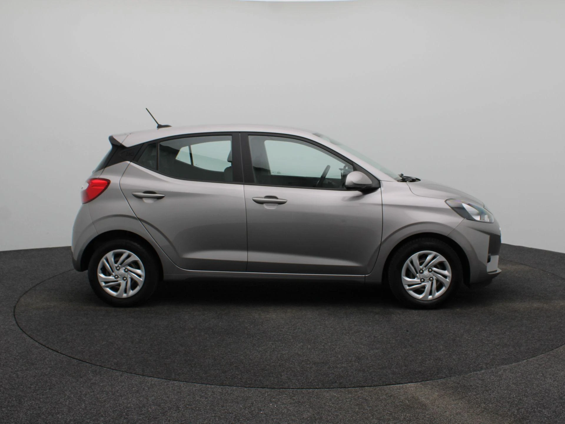 Hyundai-i10-image-5